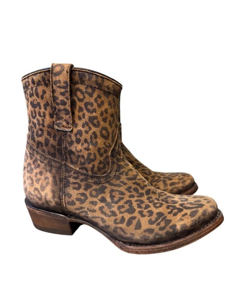 Corral Leopard Print Suede Western Booties Women size 7.5
